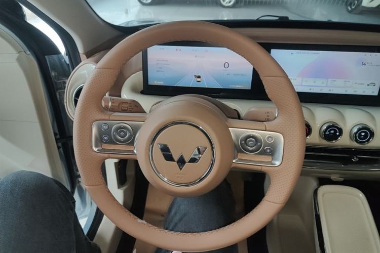 Used Wuling Bingo 2025 410 km Lingxi Deluxe Edition Steering Wheel