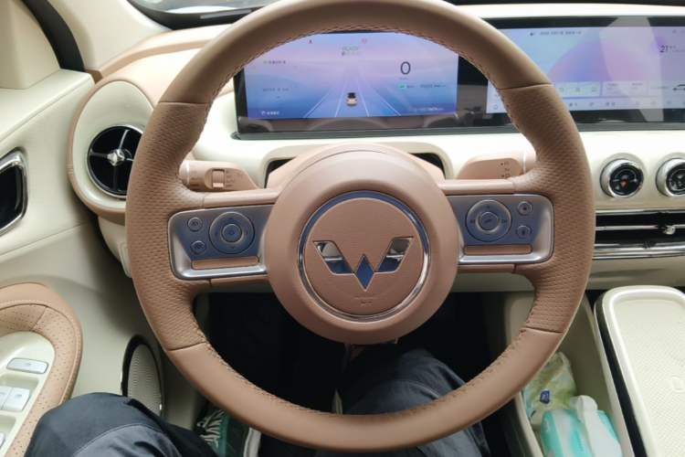 Used Wuling Bingo 2025 410 km Lingxi Deluxe Edition Steering Wheel
