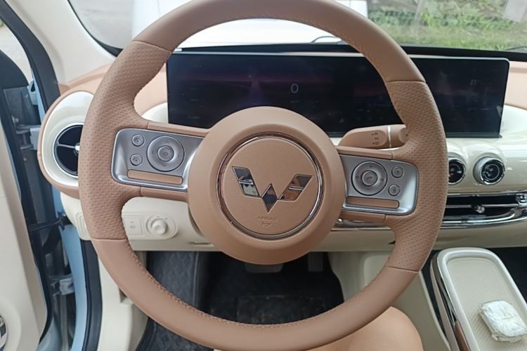 Used Wuling Bingo 2025 410 km Lingxi Deluxe Edition Steering Wheel