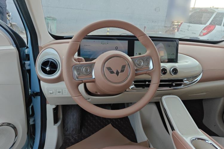 Used Wuling Bingo 2025 410 km Lingxi Deluxe Edition Steering Wheel