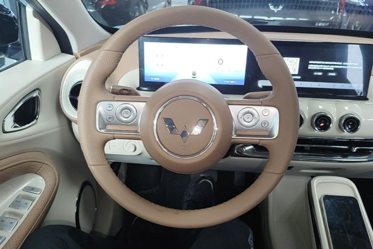 Used Wuling Bingo 2025 410 km Lingxi Deluxe Edition Steering Wheel