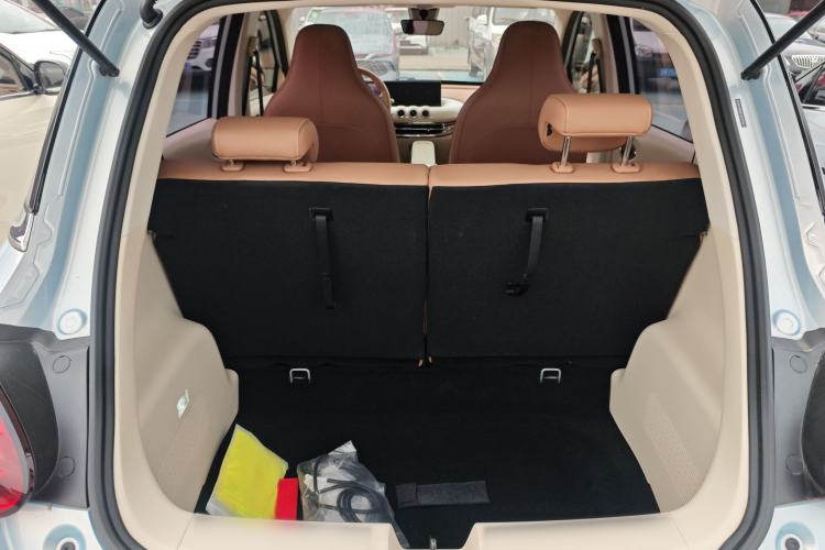 Used Wuling Bingo 2025 410 km Lingxi Deluxe Edition Trunk
