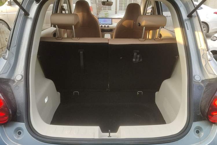 Used Wuling Bingo 2025 333 km Lingxi Deluxe Edition Trunk
