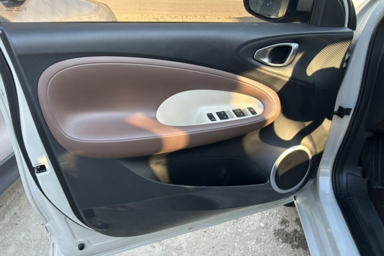 Used Wuling Bingo 2025 203km Light Edition Interior 2