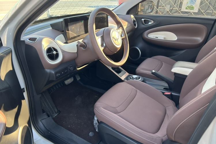 Used Wuling Bingo 2025 203km Light Edition Interior 3