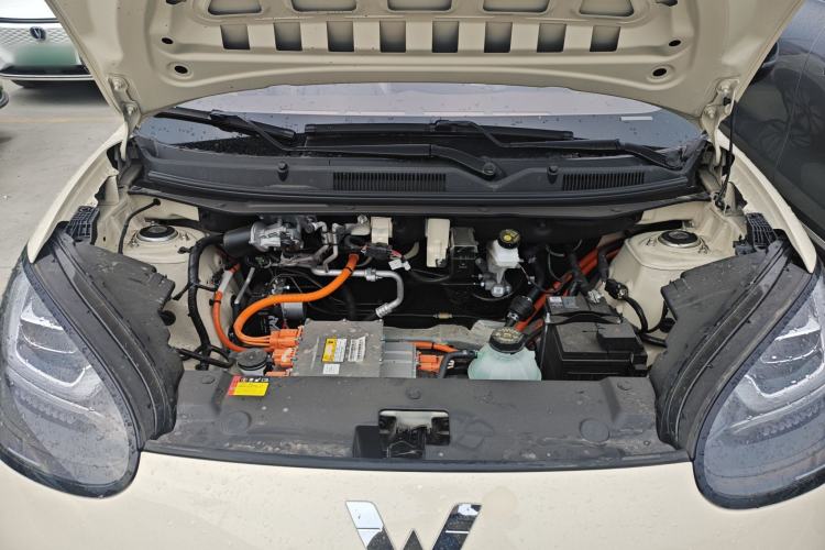 Used Wuling Bingo 2025 333 km Lingxi Connected Version Engine Bay
