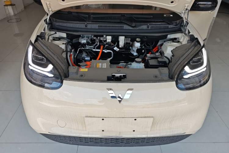 Used Wuling Bingo 2025 333 km Enjoyment Version Engine Bay