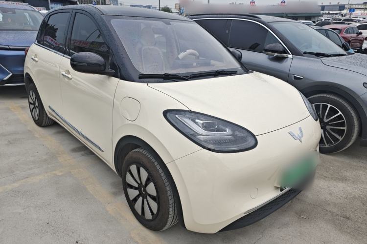 Used Wuling Bingo 2025 333 km Lingxi Connected Version Front Right 45 Deg