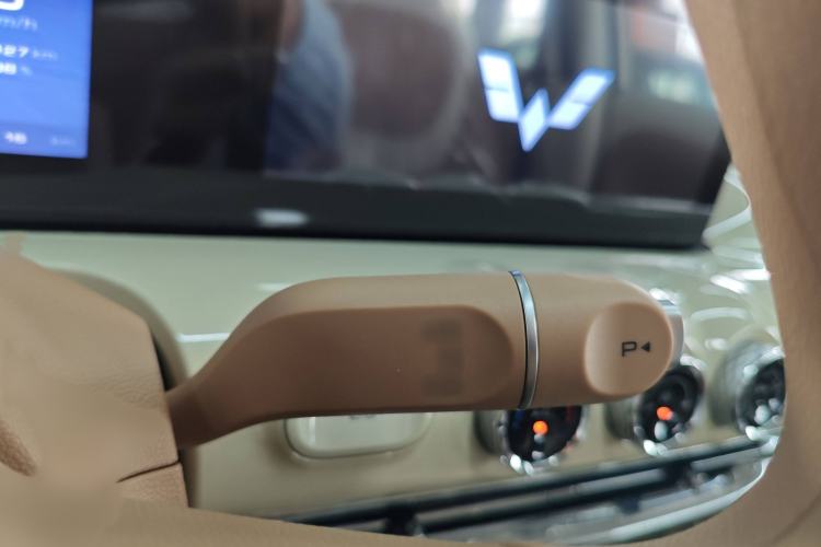 Used Wuling Bingo 2025 333 km Enjoyment Version Gear Lever