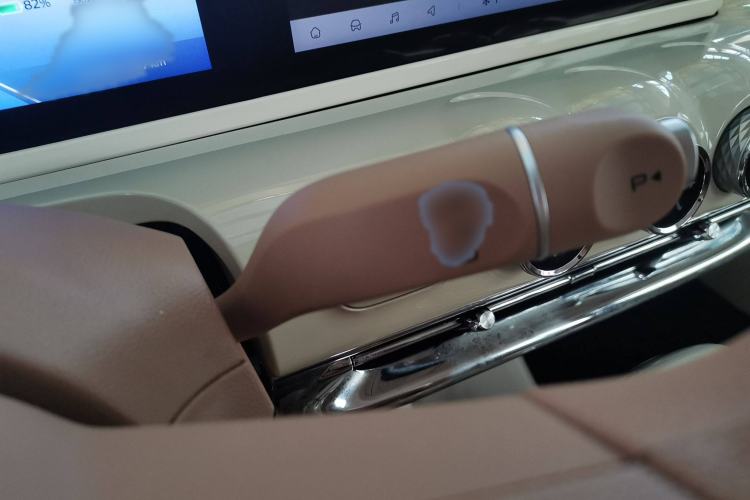 Used Wuling Bingo 2025 333 km Lingxi Connected Version Gear Lever