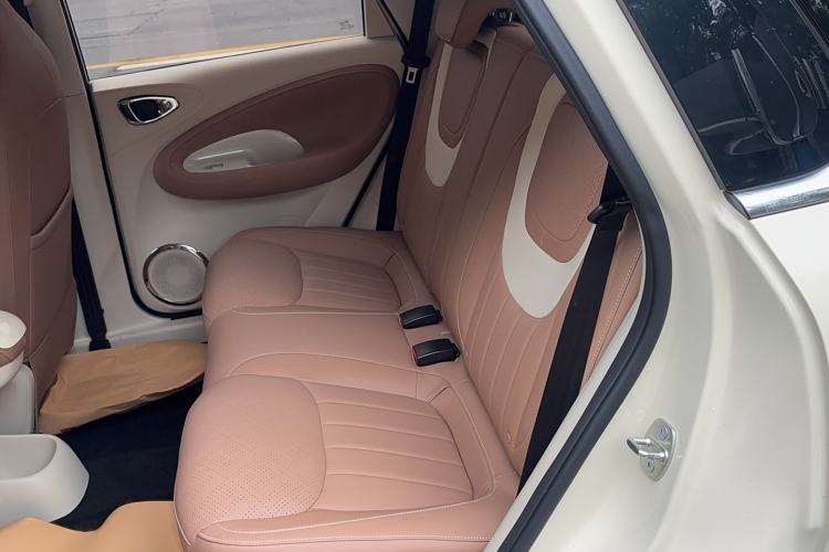 Used Wuling Bingo 2025 333 km Lingxi Connected Version Interior 1
