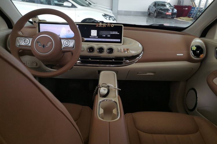 Used Wuling Bingo 2025 333 km Lingxi Connected Version Interior 3