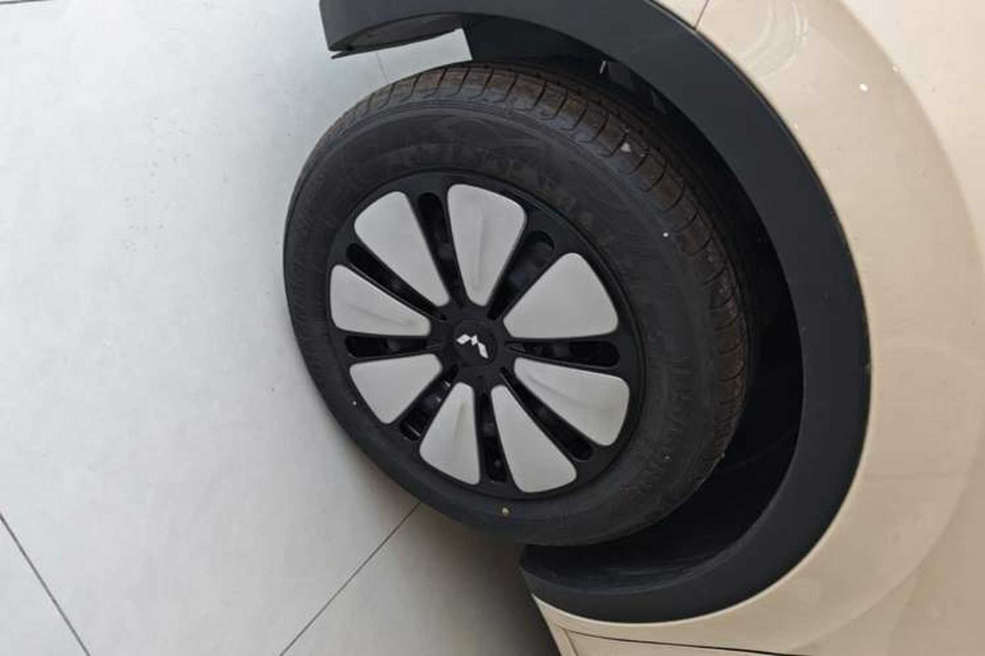 Used Wuling Bingo 2025 333 km Enjoyment Version Left Front Wheel Hub