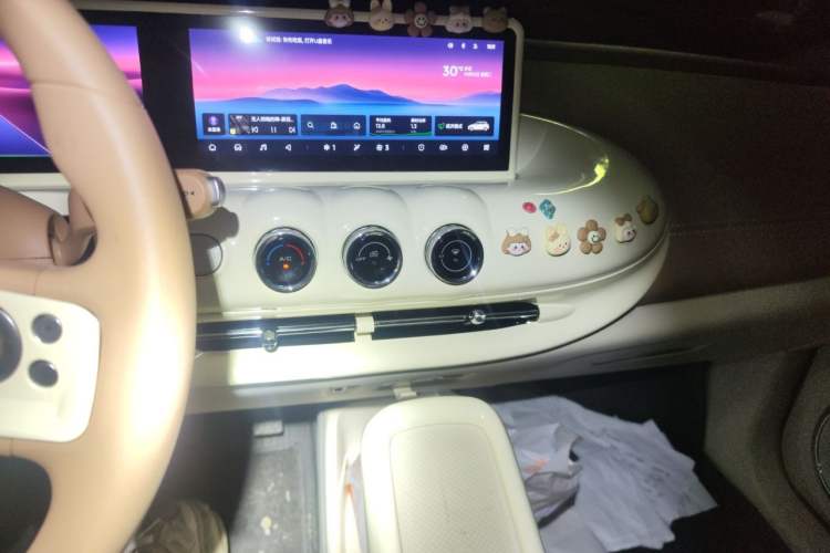 Used Wuling Bingo 2025 333 km Lingxi Connected Version Audio And AC Panel