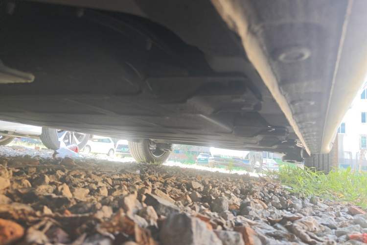 Used Wuling Bingo 2025 333 km Lingxi Connected Version Chassis Front Left