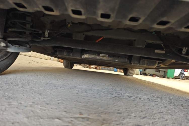 Used Wuling Bingo 2025 410 km Lingxi Deluxe Edition Chassis Rear