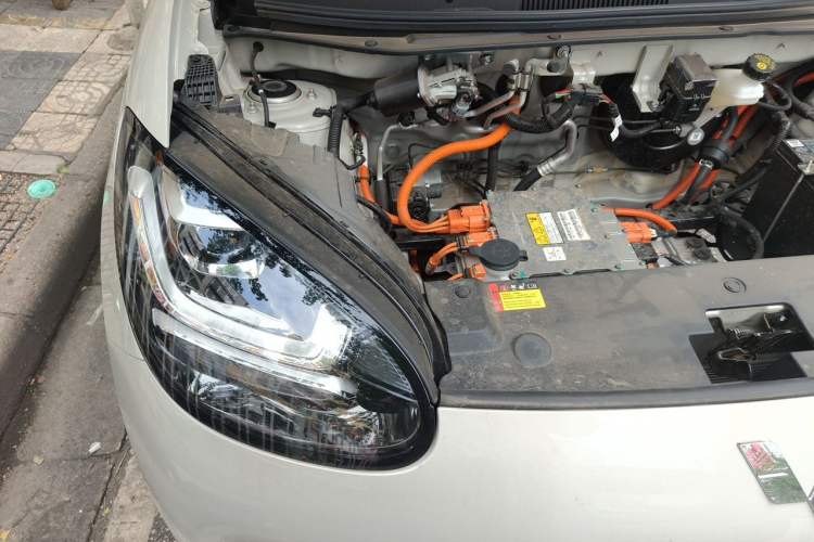 Used Wuling Bingo 2025 203km Light Edition Engine Bay Right