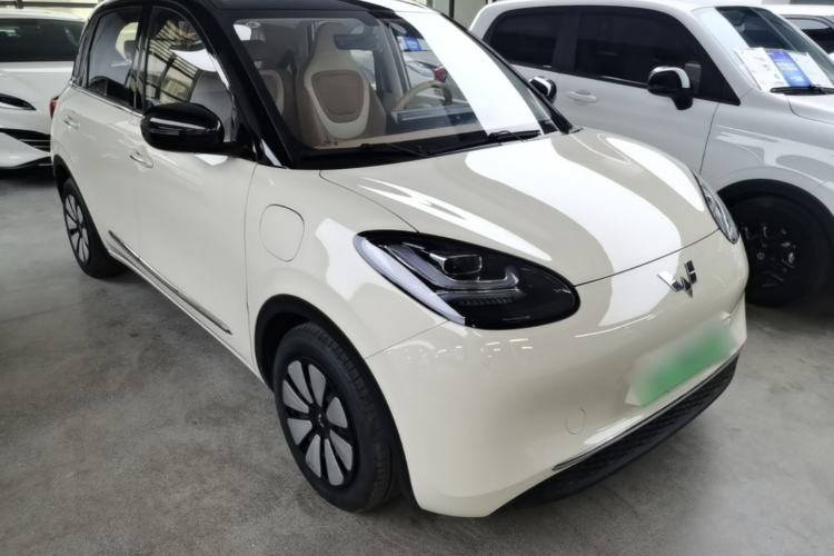 Used Wuling Bingo 2025 333 km Lingxi Connected Version Front Right 45 Deg