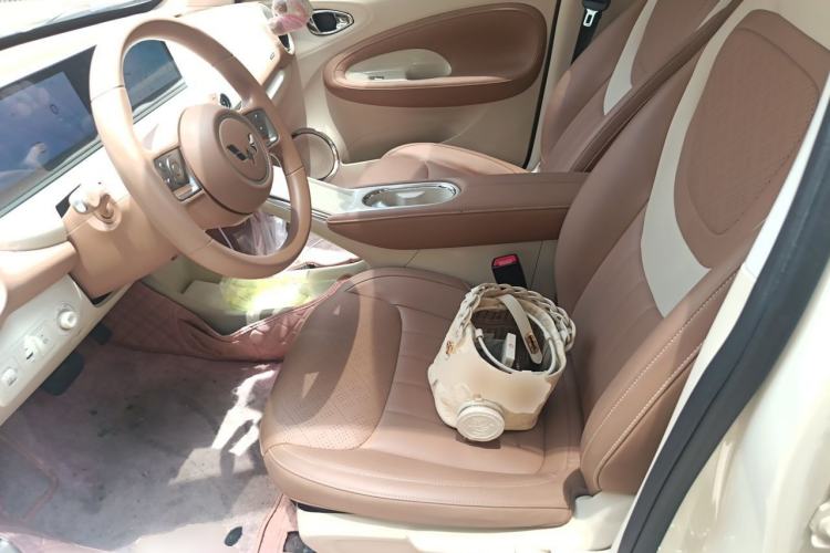 Used Wuling Bingo 2025 333 km Lingxi Connected Version Left Front Seat