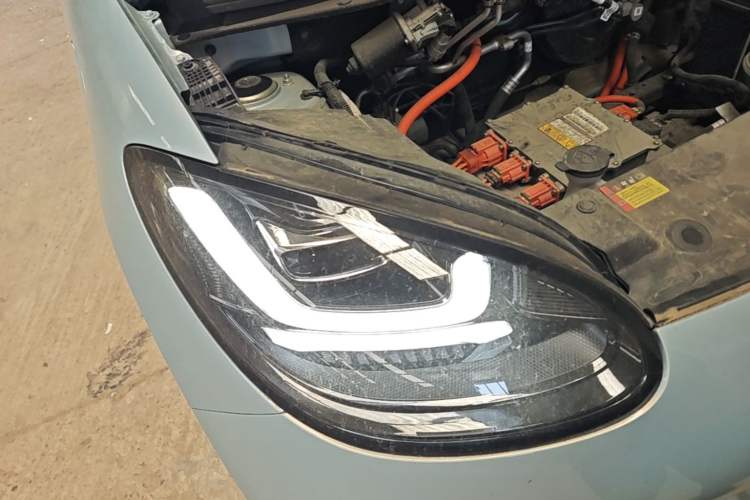 Used Wuling Bingo 2025 410 km Lingxi Deluxe Edition Right Front Headlight