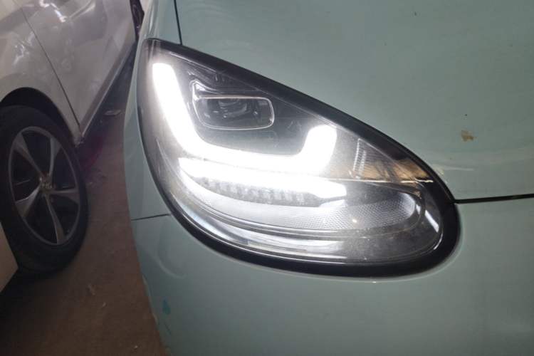 Used Wuling Bingo 2025 410 km Lingxi Deluxe Edition Right Front Headlight