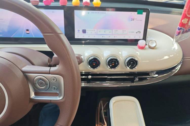 Used Wuling Bingo 2025 333 km Lingxi Connected Version Audio And AC Panel