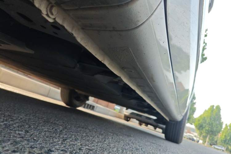 Used Wuling Bingo 2025 333 km Lingxi Connected Version Chassis Front Left