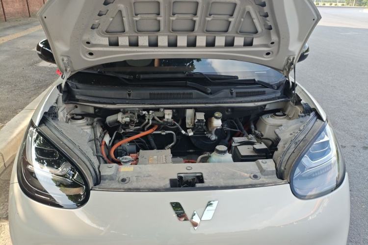 Used Wuling Bingo 2025 333 km Lingxi Connected Version Engine Bay