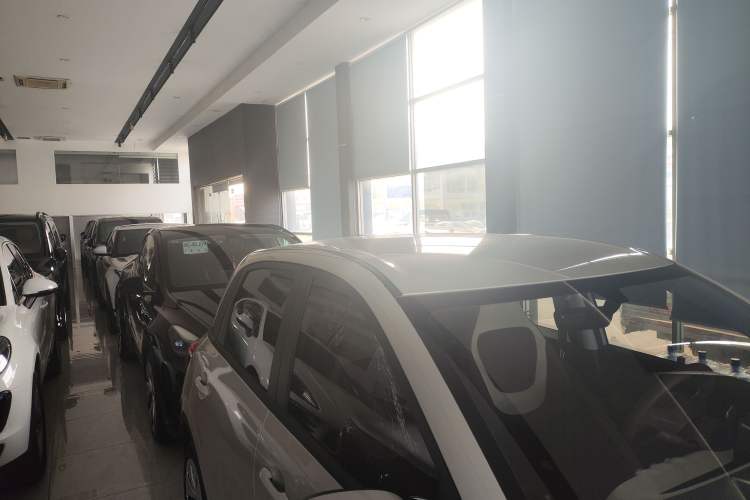 Used Wuling Bingo 2025 203km Light Edition Exterior 11