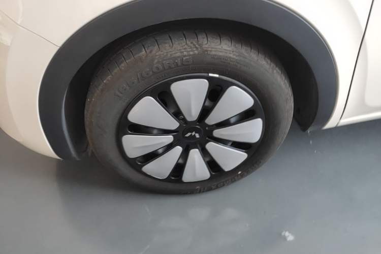 Used Wuling Bingo 2025 410 km Lingxi Deluxe Edition Exterior 4
