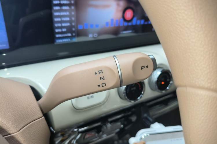 Used Wuling Bingo 2025 333 km Enjoyment Version Gear Lever