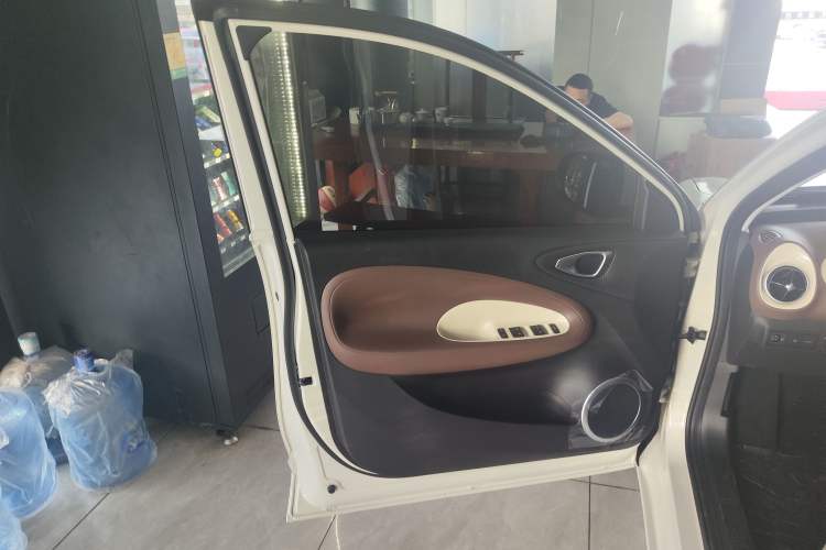 Used Wuling Bingo 2025 203km Light Edition Interior 5