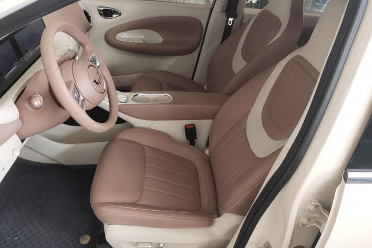 Used Wuling Bingo 2025 410 km Lingxi Deluxe Edition Left Front Seat