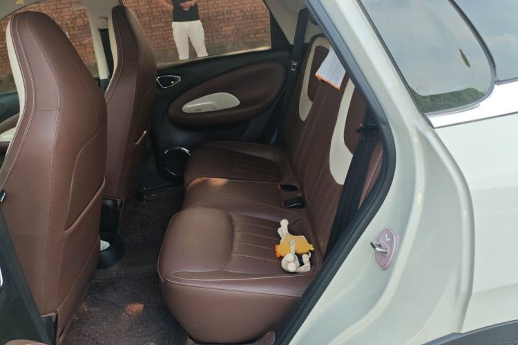 Used Wuling Bingo 2025 333 km Lingxi Connected Version Left Rear Seat