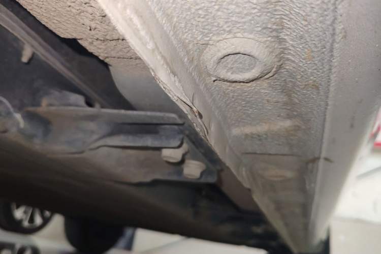 Used Wuling Bingo 2025 333 km Lingxi Connected Version Left Side Sill