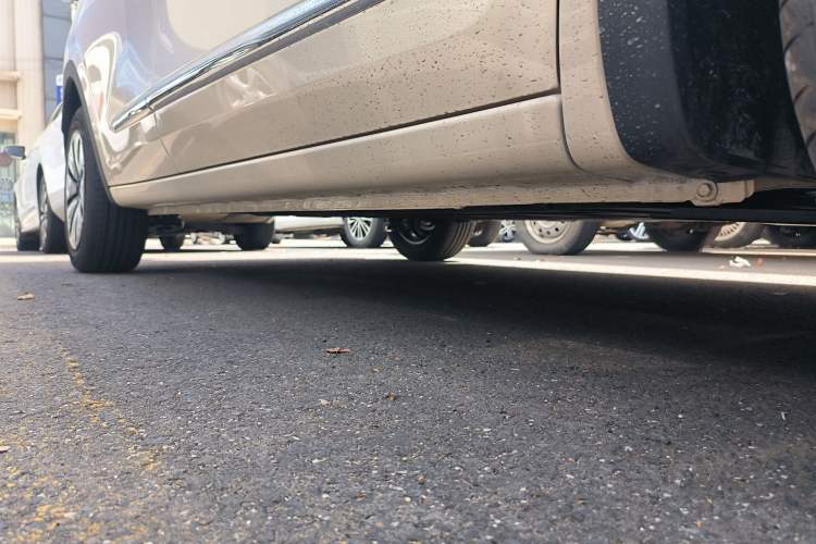 Used Wuling Bingo 2025 333 km Enjoyment Version Right Side Sill