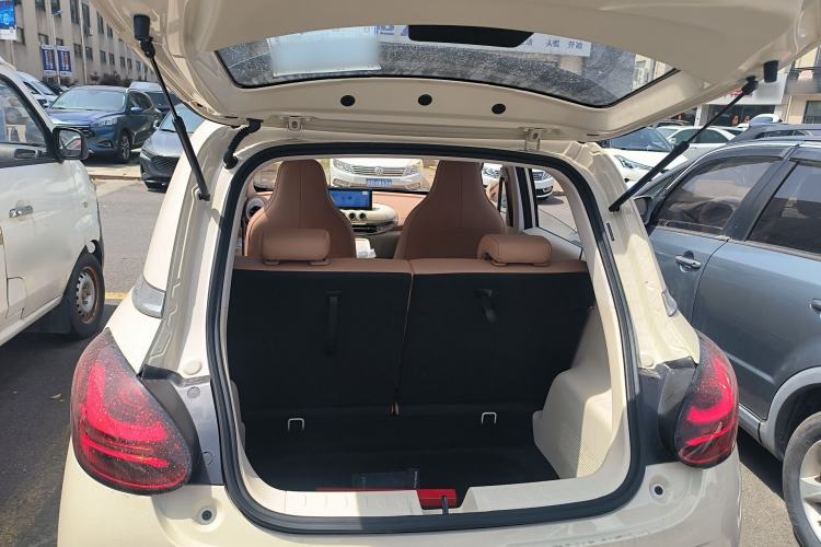 Used Wuling Bingo 2025 333 km Enjoyment Version Trunk