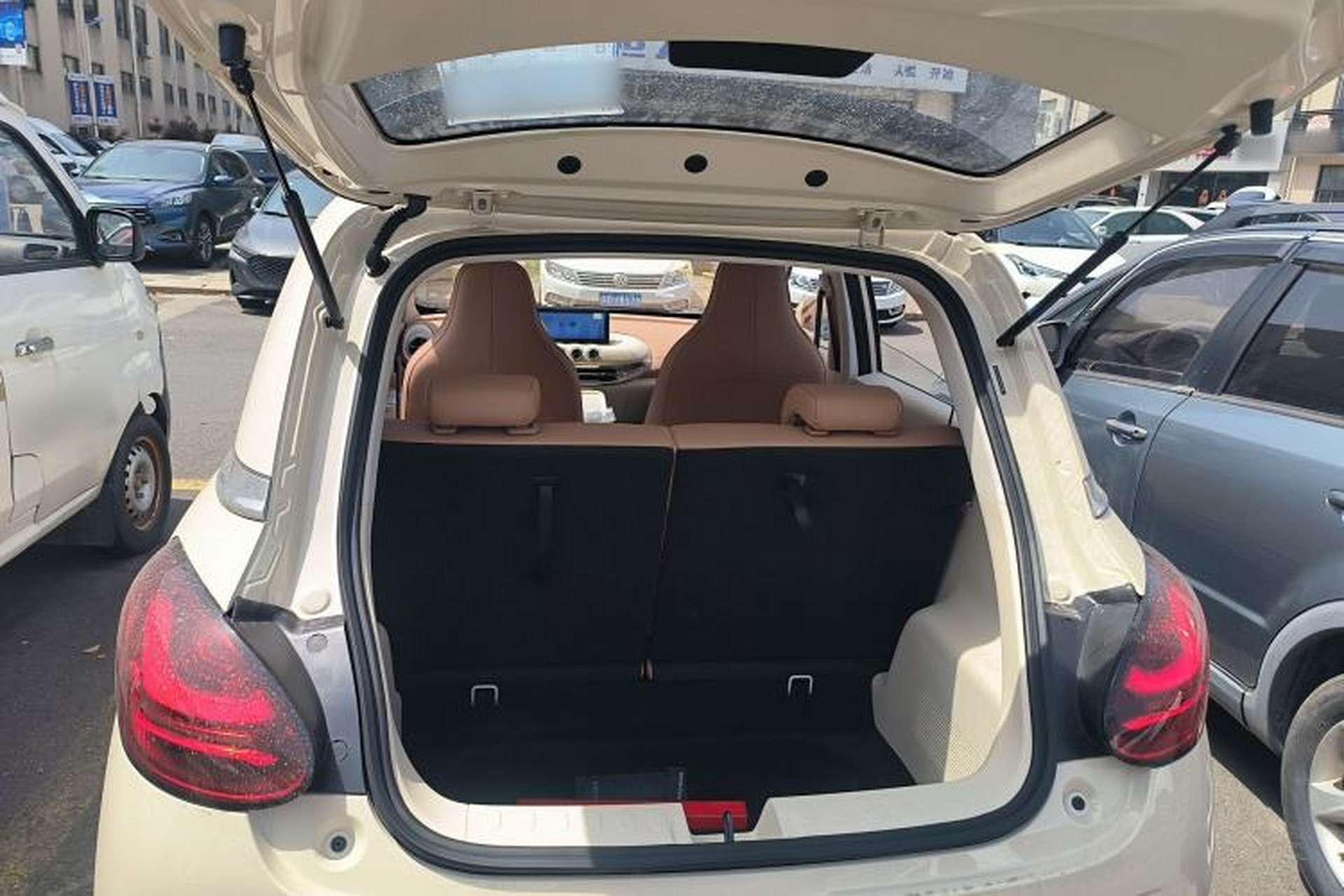 Used Wuling Bingo 2025 333 km Enjoyment Version Trunk