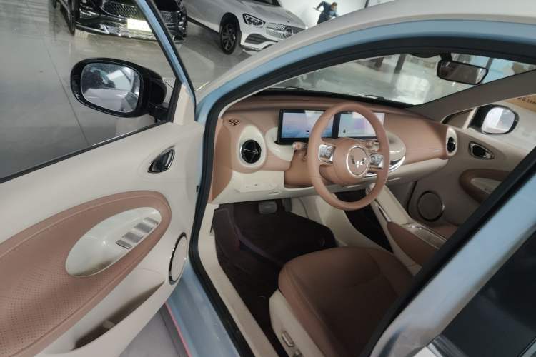 Used Wuling Bingo 2025 410 km Lingxi Deluxe Edition Driver Seat