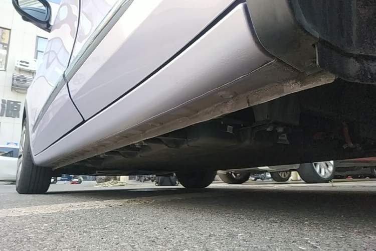 Used Wuling Bingo 2025 333 km Lingxi Deluxe Edition Left Side Sill
