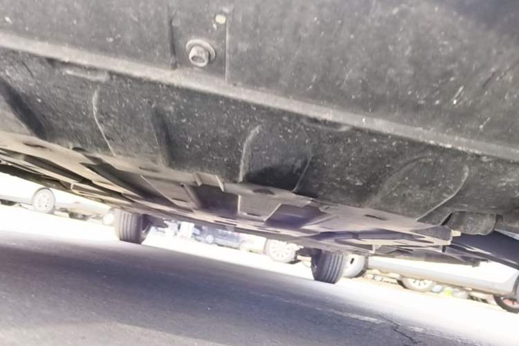 Used Wuling Bingo 2025 333 km Lingxi Connected Version Chassis Front