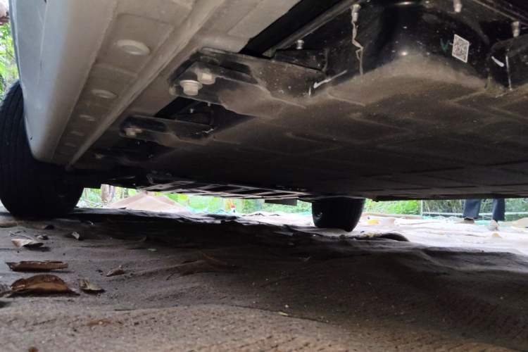 Used Wuling Bingo 2025 333 km Lingxi Connected Version Chassis Rear Left
