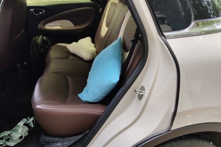 Used Wuling Bingo 2025 333 km Lingxi Connected Version Left Rear Seat