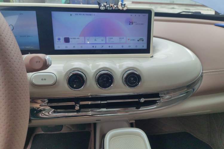 Used Wuling Bingo 2025 410 km Lingxi Deluxe Edition Audio And AC Panel