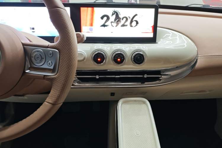Used Wuling Bingo 2025 410 km Lingxi Deluxe Edition Audio And AC Panel
