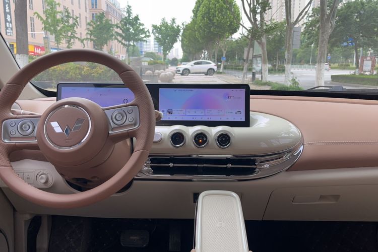 Used Wuling Bingo 2025 410 km Lingxi Deluxe Edition Audio And AC Panel