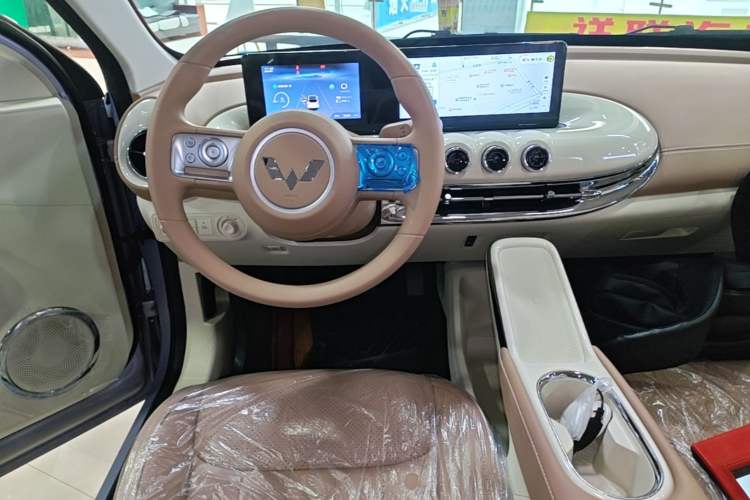 Used Wuling Bingo 2025 333 km Enjoyment Version Audio And AC Panel