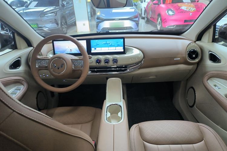 Used Wuling Bingo 2025 333 km Lingxi Deluxe Edition Center Console
