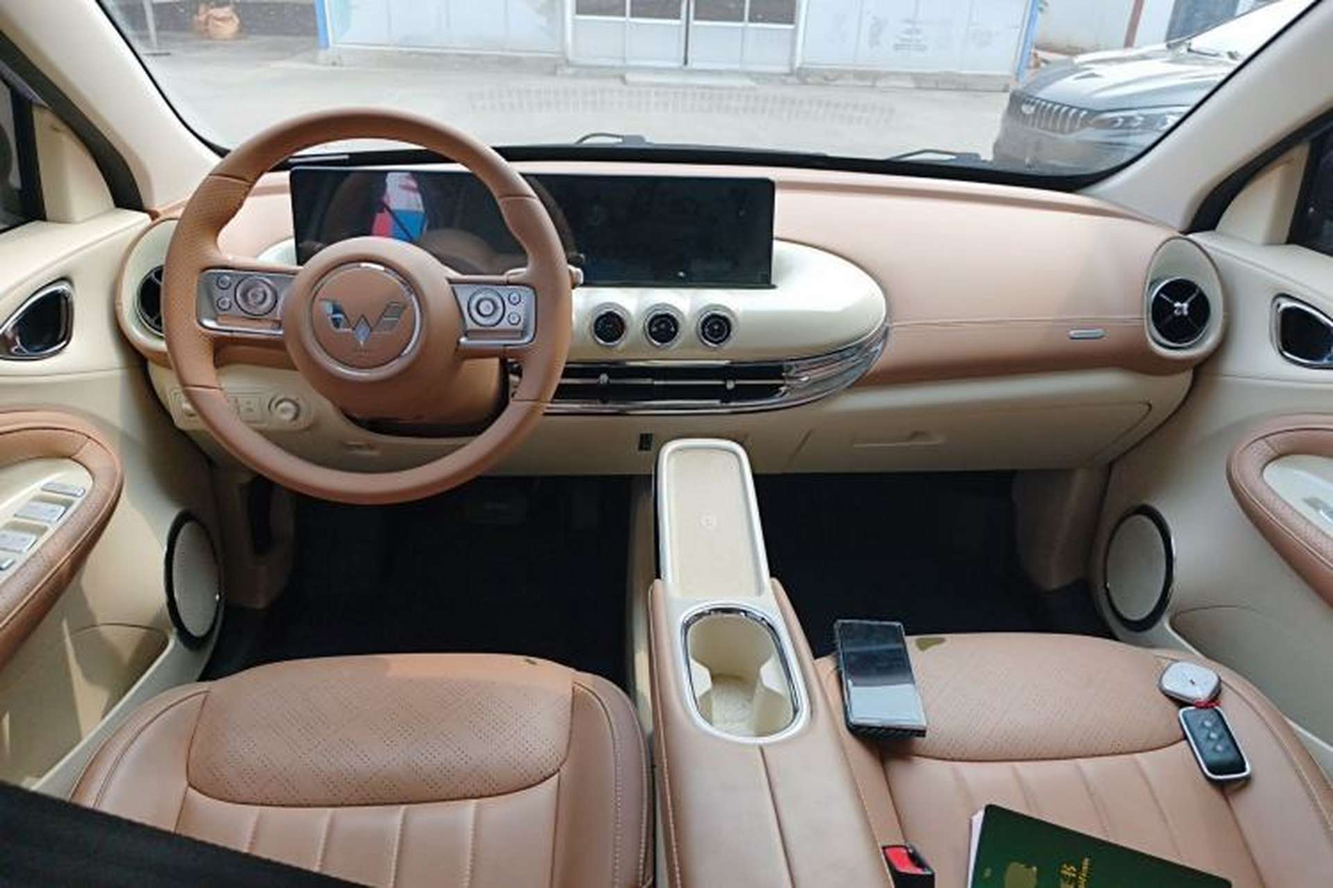 Used Wuling Bingo 2025 410 km Lingxi Deluxe Edition Center Console