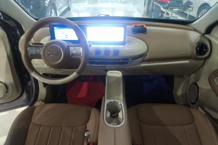 Used Wuling Bingo 2025 333 km Lingxi Connected Version Center Console